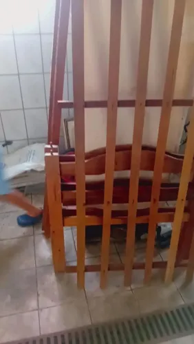Cama beliche madeira macissa só uma 300