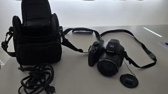 Sony Cyber-shot DSC-H400