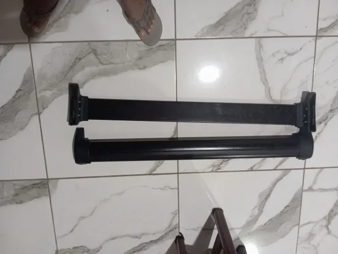 Rack de teto automotivo