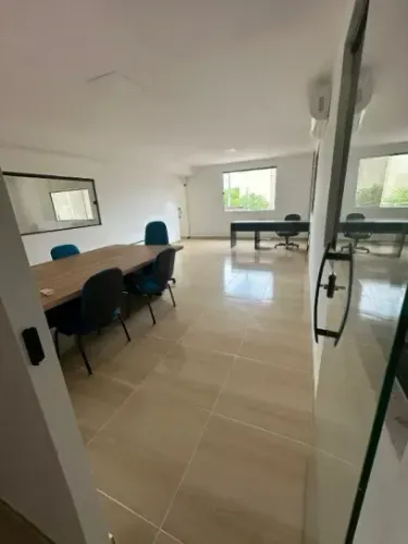 GALPÃO COM SALAS COMERCIAS PARA ALUGAR OTIMA LOCALIZAÇÃO