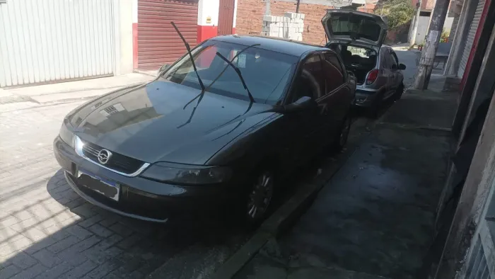 Chevrolet Vectra CD 2.2 16V / 2.0 16V Mec./aut. 2001