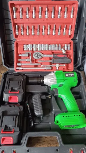 KIT Chave de Impacto Jogo de Bits e Soque tes Chave Catraca 46 Peças