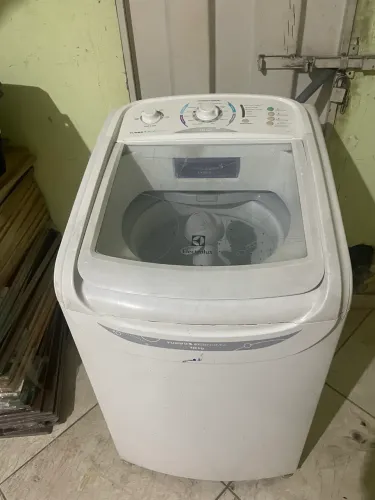 Máquina de lavar Electrolux 10 kg 