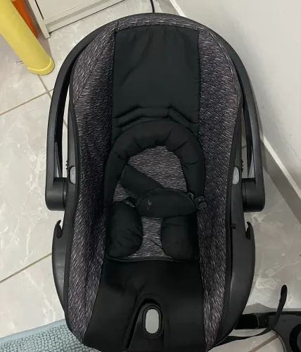 Bebê conforto burigotto
