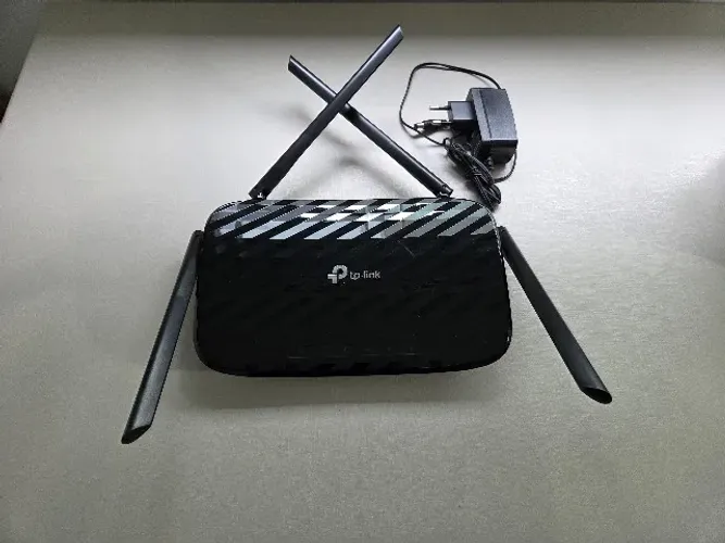 Roteador 4 antenas TP-LINK Wireless Gigabit MU-MIMO AC1200 Modelo Archer C6 Bivolt