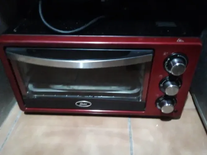 Forno elétrico Oster (usado)