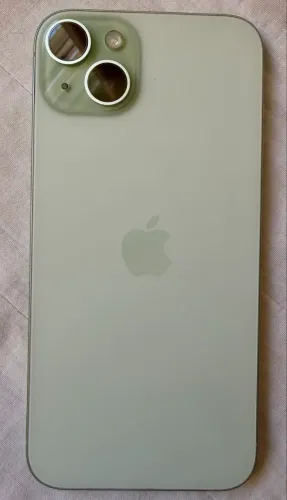 Excelente iPhone 15 Plus