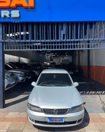Chevrolet Vectra CD 2.2 16V / 2.0 16V Mec./aut. 2004