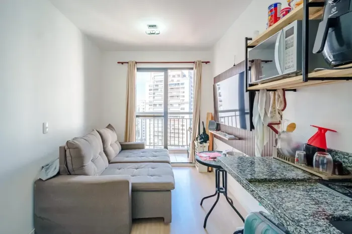 Studio à venda no Butantã | 29 m² | 17º andar | Varanda | Próximo ao Metrô