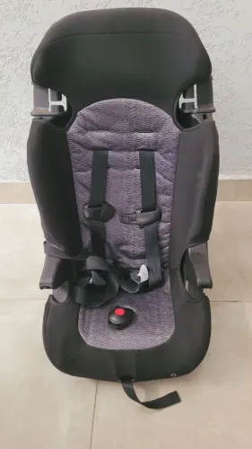 Cadeirinha Infantil - Seminova e em Ótimo Estado!