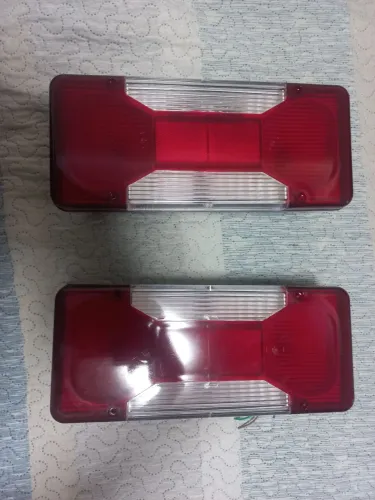 Farol traseiro iveco daily
