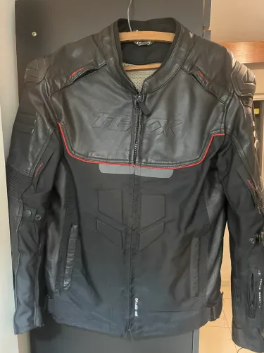 Jaqueta de motoqueiro 