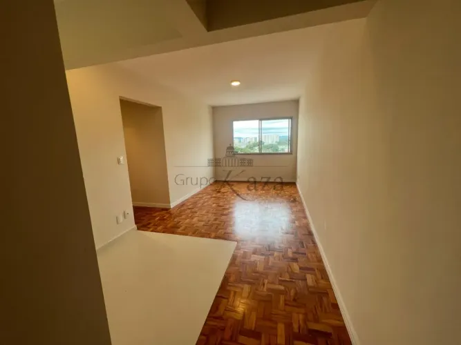 Oportunidade - Apartamento - Vila Adyana - Residencial Sandra Marcia - 2 Dormitórios - 72m