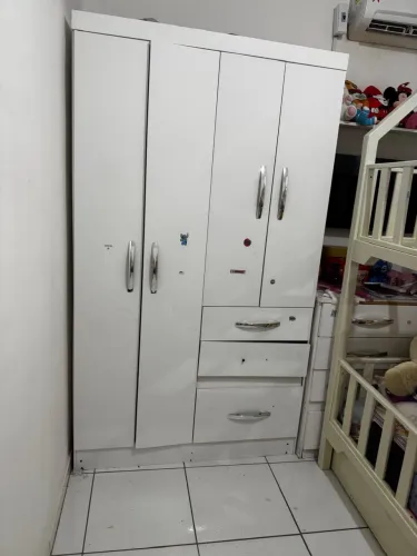 Guarda-Roupa infantil 04 Portas 03 gavetas 
