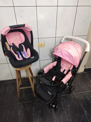 Vendo Carrinho Bebê+ Bebê Conforto Cosco