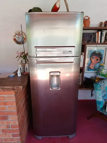Geladeira Eletrolux DC49X - Usada
