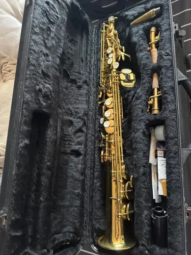 Vendo saxofone soprano Shelter revisado.