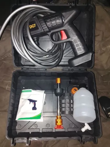 Lavadora a jato de alta pressão