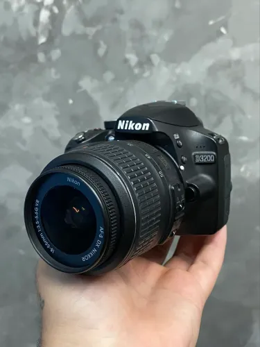 NIKON D3200 em perfeito estado de uso em até 12x!!