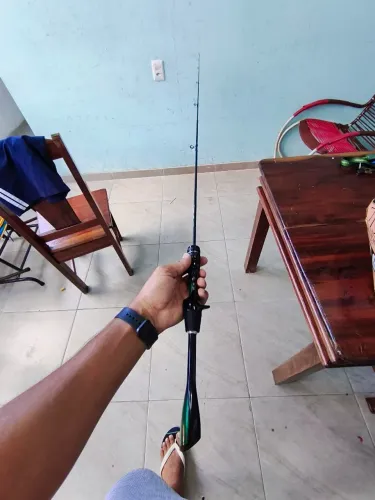 Vara de pesca ultra ligt para carretilha
