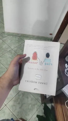 Livro Eleanor e Park
