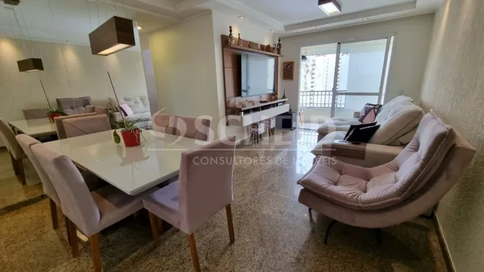 APARTAMENTO REPLETO DE ARMÁRIOS, RUA SÓCRATES