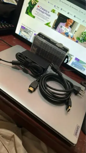notebook lenovo- com ressalvas; leia discrição