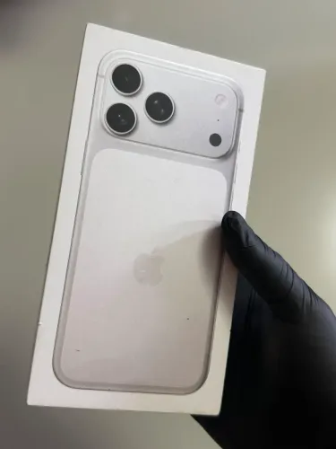 iPhone 17 promax lacrado prata