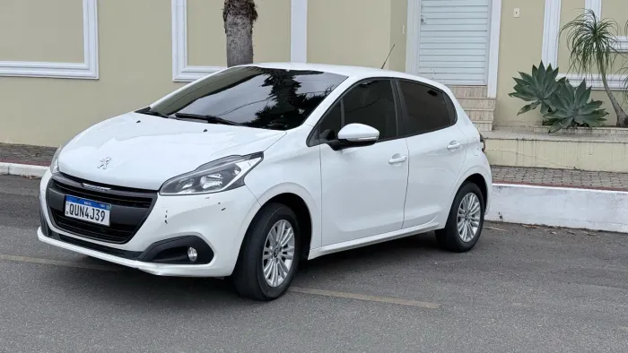 Peugeot 208 Active 1.2 Flex 12V 5P Mec. 2020