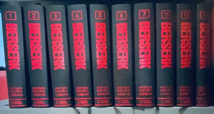 Livros Berserk coleção