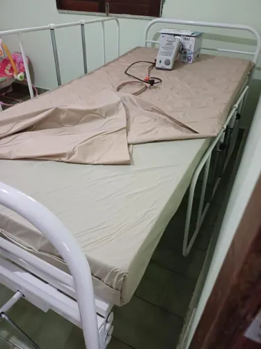 Cama hospitalar 