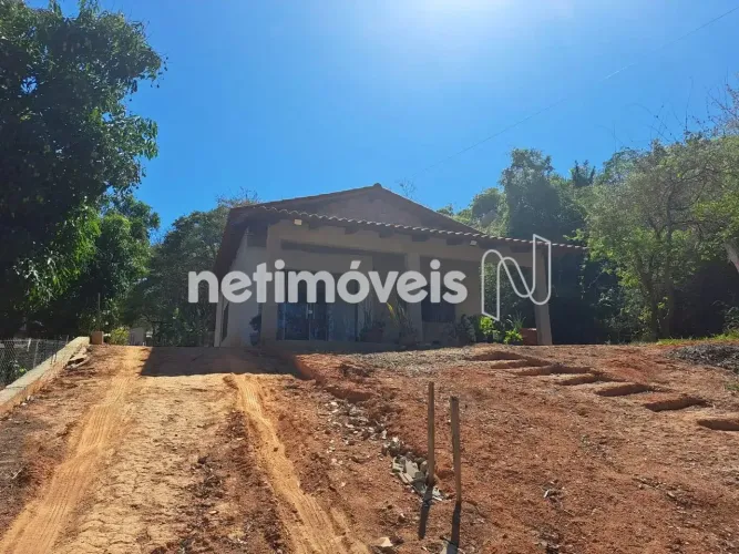 Chácara à Venda no Condomínio Quintas da Gentileza, Betim