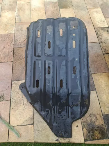Par de protetor de tanque de combustível Renegade diesel