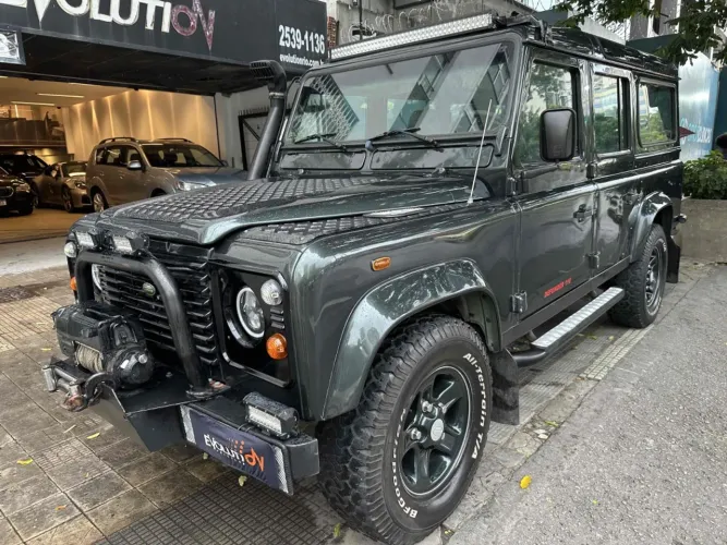 Land Rover Defender 110 2.5 TDI County Pers. Diesel 2004