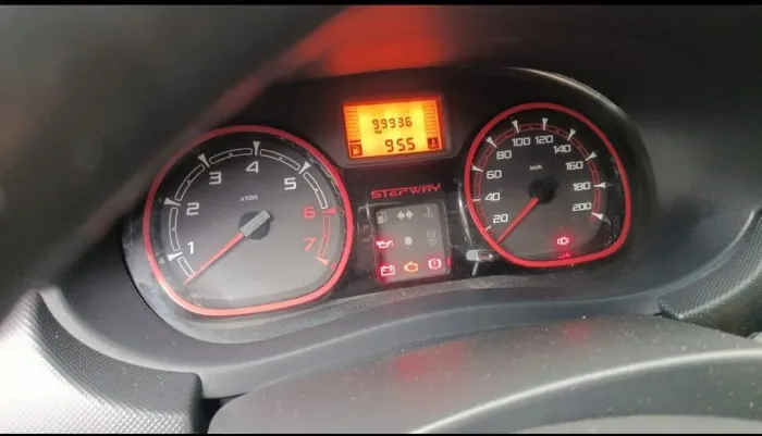 Renault Sandero Stepway Hi-power 1.6 8V 5P 2014