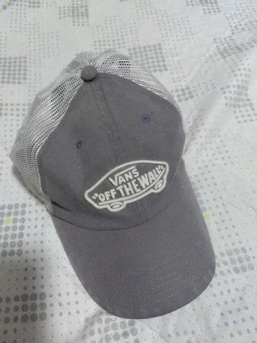 Boné Vans trucker