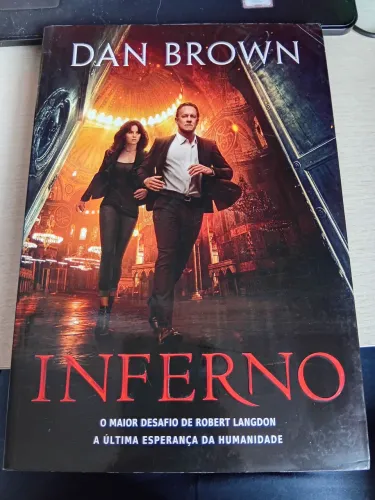 Livro Inferno de Dan Brown  