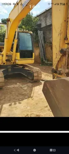 Komatsu PC130