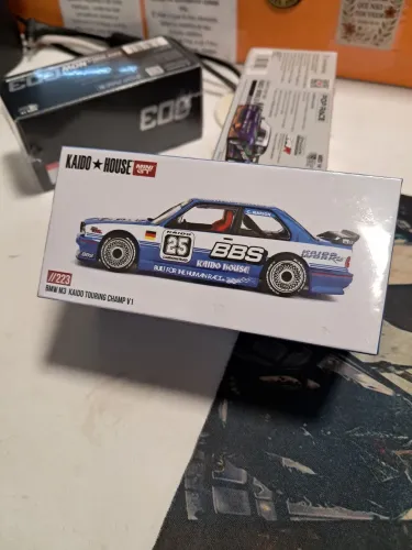 BMW M3 kaido house 