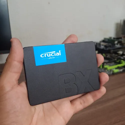 SSD Sata 500GB Crucial - Windows instalado - Aceito cartão e entrego