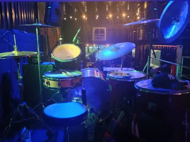 Bateria (instrumento musical)
