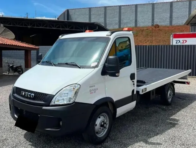 Iveco Daily 35s14 Plataforma 2015