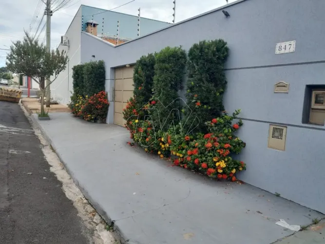 Venda de Casas / Área de Lazer na cidade de Araraquara