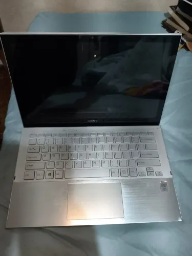 Ultrabook Sony VAIO Pro 13 com touch