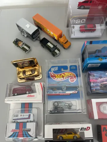 Coleção Miniaturas Hotwheels Minigt Kaido House Brclassics 1/64