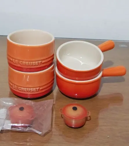 Kit Mini Molheiras Vintage, Ímãs Panelinha e Par Ramekins Le Creuset