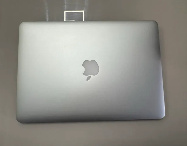 MacBook MacBook Air 13?