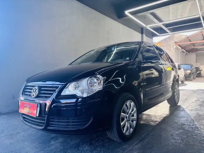 Volkswagen Polo 1.6 MI Flex 8V 4P 2011