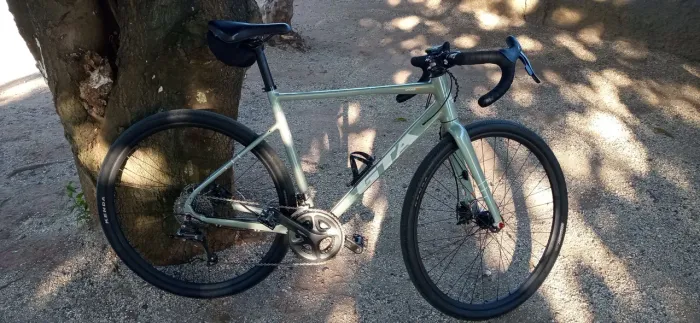 Bike Gravel 700x40 GTA Across 2.0 c/ 18v