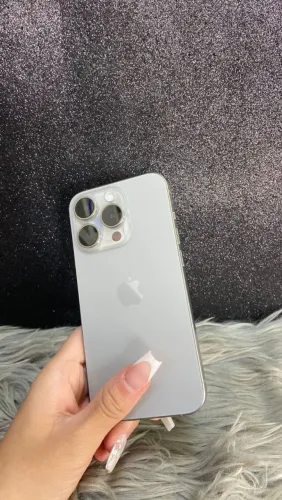 IPHONE 15 PRO NATURAL